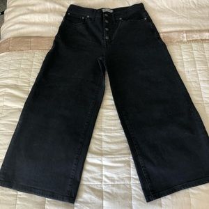 Wide Leg Crop Jeans